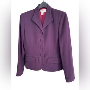 Casual Corner 2 piece skirt suit